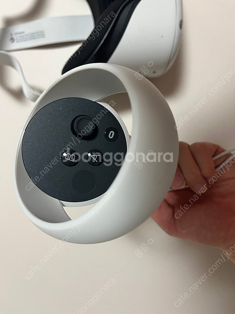 메타퀘스트2 오큘러스 VR 헤드셋 실사용 5회 미만--2