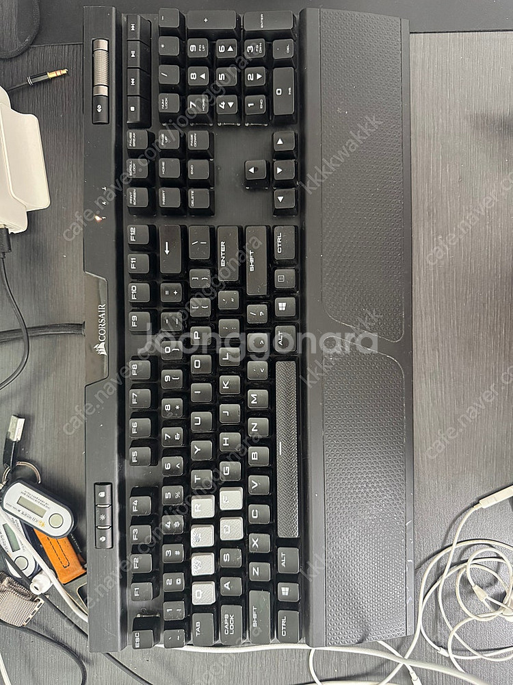 커세어 k70 mk.2 저소음 적축 판매합니다--2