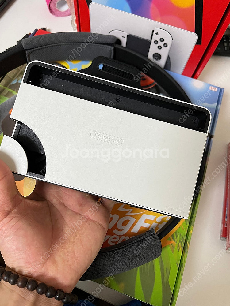 [가격낮춤]S급상태 닌텐도 스위치 OLED+칩4개+기타...--4