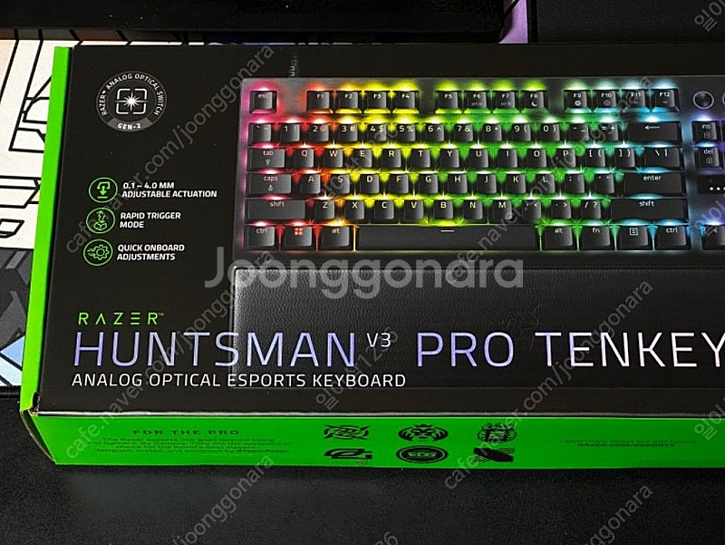 레이저 헌츠맨 v3 pro tkl--1