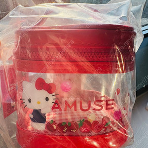 어뮤즈 키티 파우치 (2만원 운포)