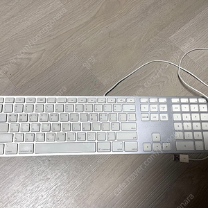 애플 유선 키보드 A1243