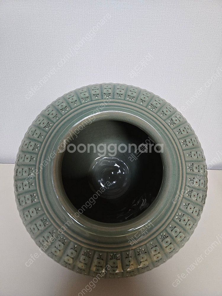 해강 유근형 작품 (고려청자 진사상감화문)--1