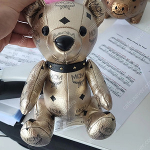 mcm 곰인형