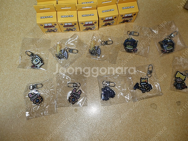 운빨존많겜 키링팝니다--0