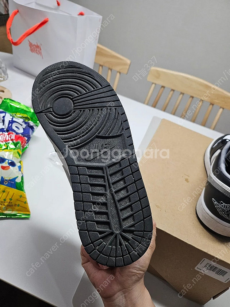 조던 1로우 파티클 그레이 270--3