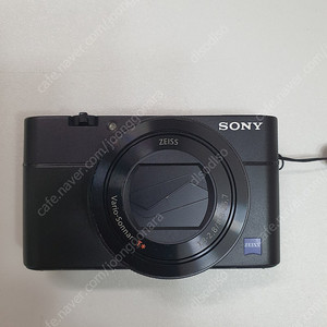 소니 DSC - RX100M5 판매합니다.