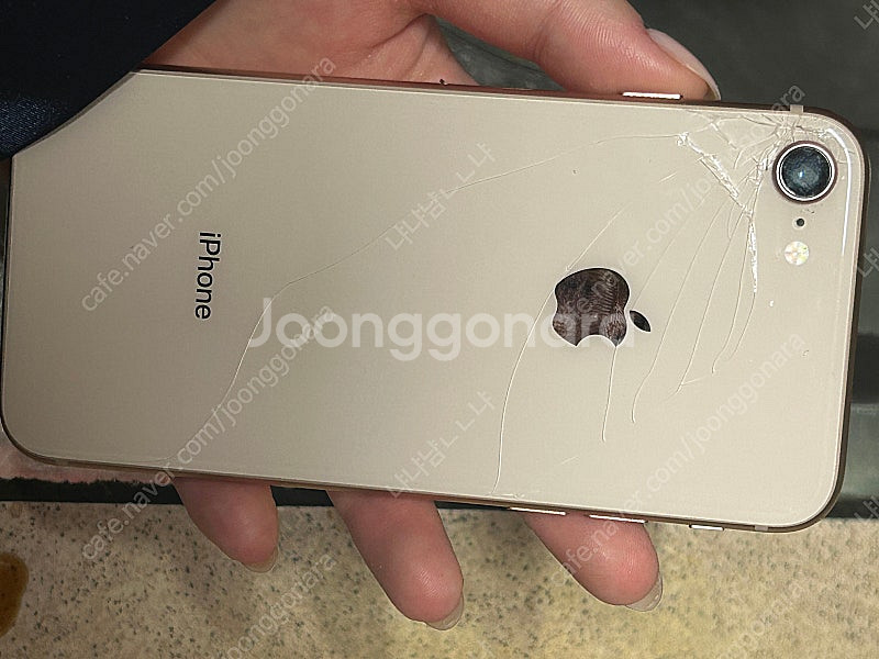 아이폰8 64기가 로즈골드 하자 많음--0