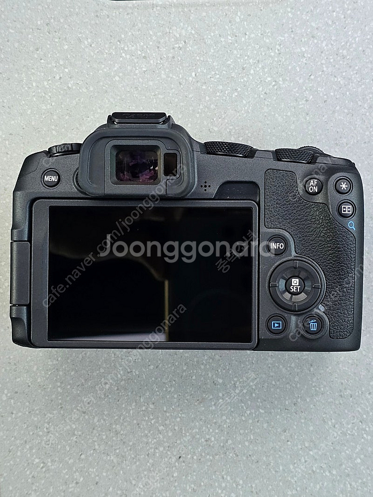 캐논 EOS R8 판매합니다.--1
