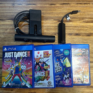 PS4신형카메라+PS5젠더+저스트댄스 18,19,22 일괄 팝니다