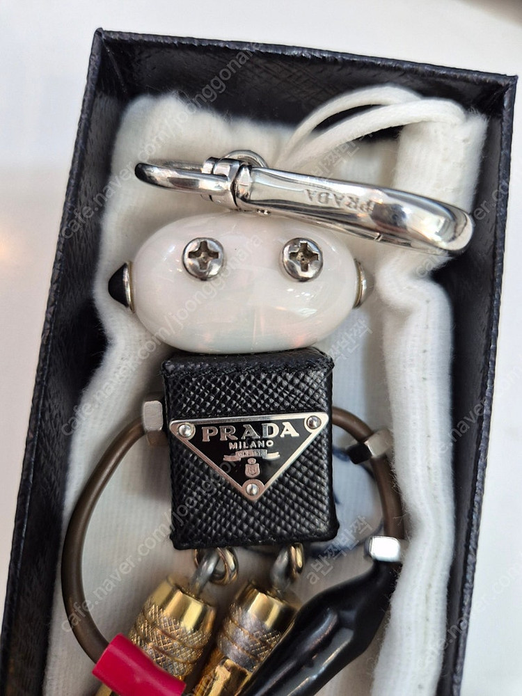 프라다 애드워드 키링(정품)--2