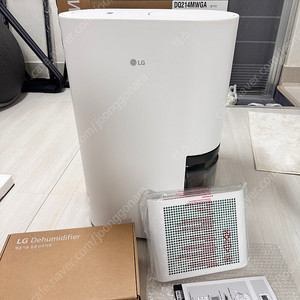 LG 제습기 DQ214MWGA 팝니다.