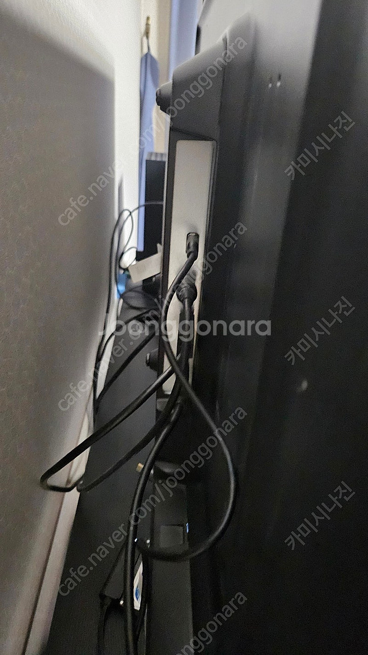 (중소기업)43Inch UHD TV 팔아요--2