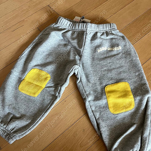 보보쇼즈 무릎패치 25SS 18m