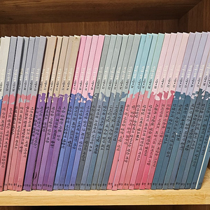 첫 인물 그림책, 웅진 이담에 총 42권. 택포 23,000원