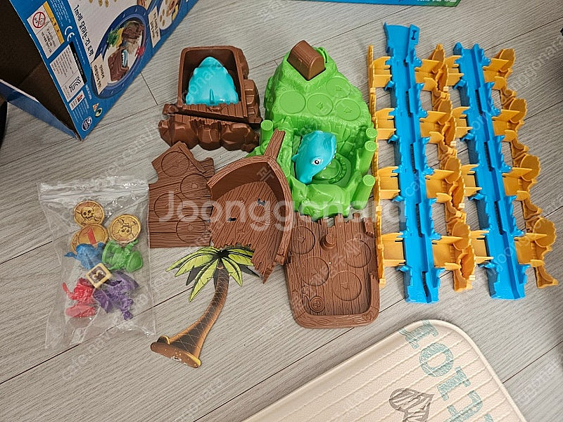 라온 보드게임, 폭탄돌리기, 상어아일랜드, 치킨차차 (...--5