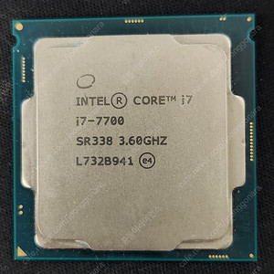 인텔 CPU intel i7-7700 카비레이크 단품 팝니다. 7만원 택배비포함.