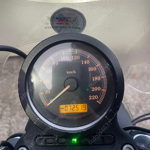 할리데이비슨 아이언883 2012년식 72,519km