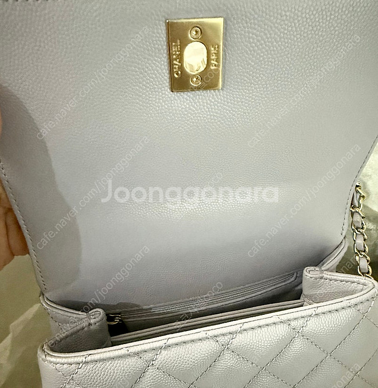 샤넬 코코핸들 미니 캐비어 내장칩--4