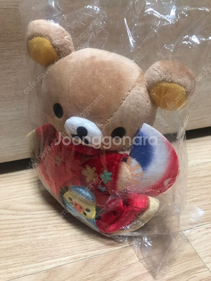 보스턴미술관리락쿠마인형팝니다.--1