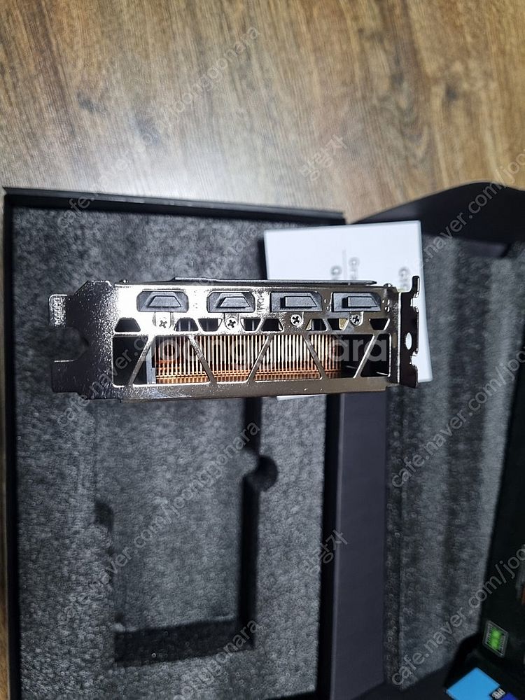 기가바이트 RTX3090 터보 판매 합니다.(단순개봉)--1
