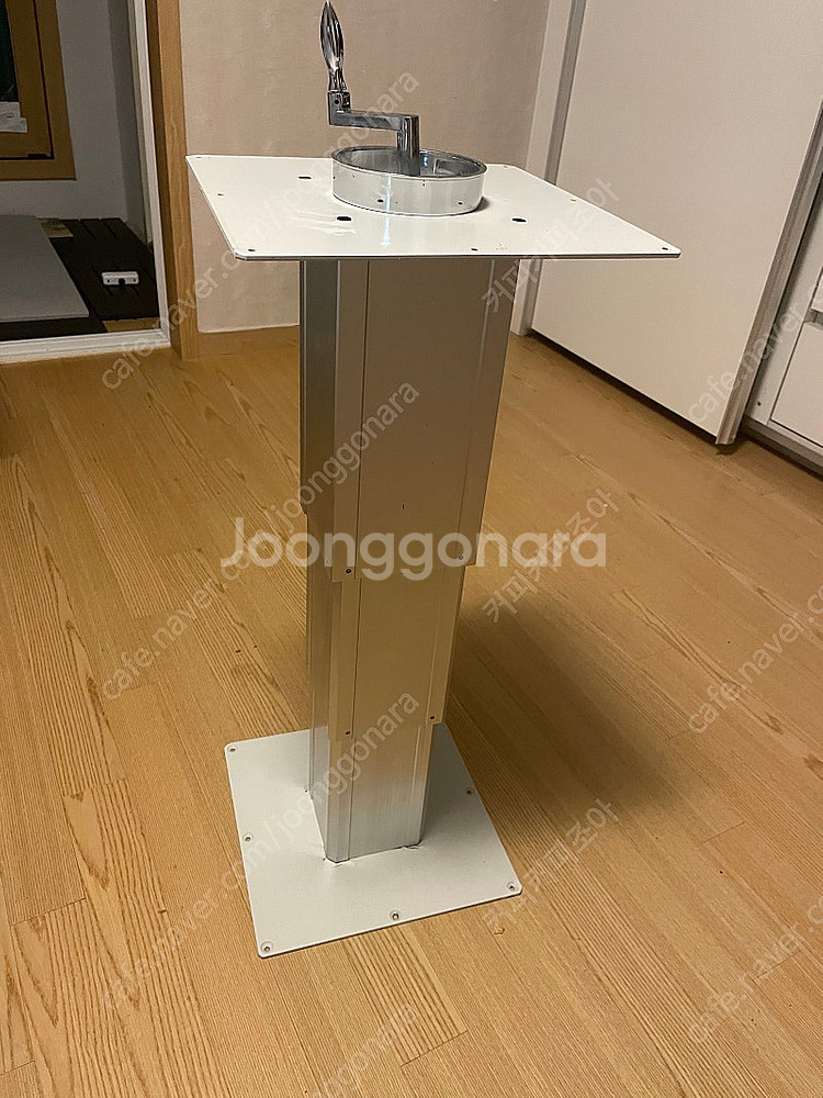 카라반 침대변형 테이블 카라반 높이조절 테이블다리--1