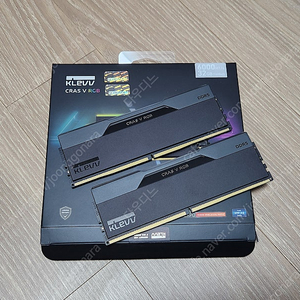 ESSENCORE KLEVV DDR5-6000 CL30 CRAS V RGB 32GB(16G*2) 판매합니다. [서린 정품]