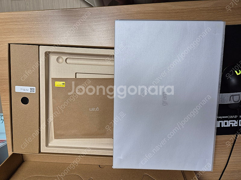 LG Gram 엘지 그램 16Z90R-GA5VK 화이트--2