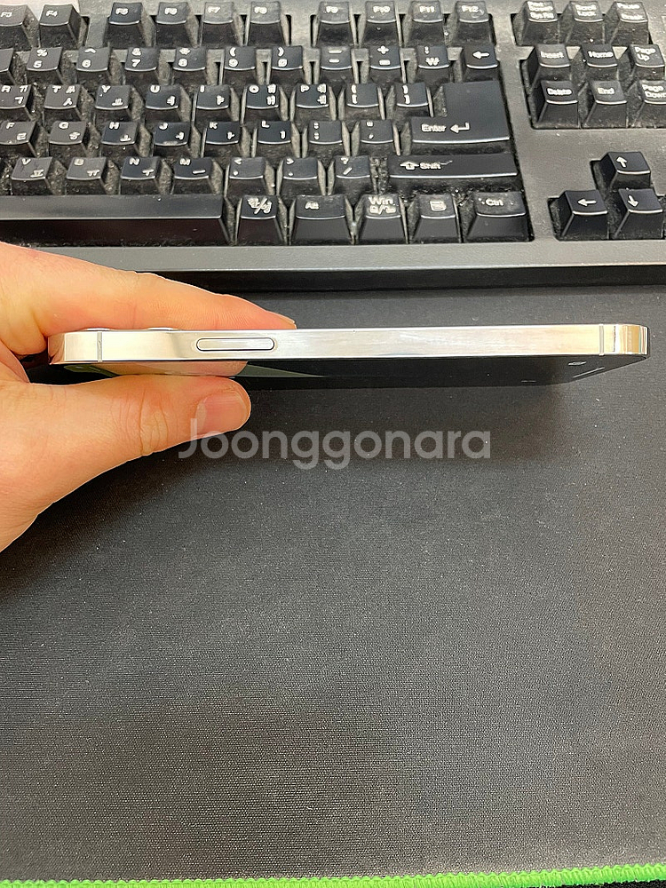 아이폰12프로 실버 128GB 상태좋은 중고41만팝니다...--4