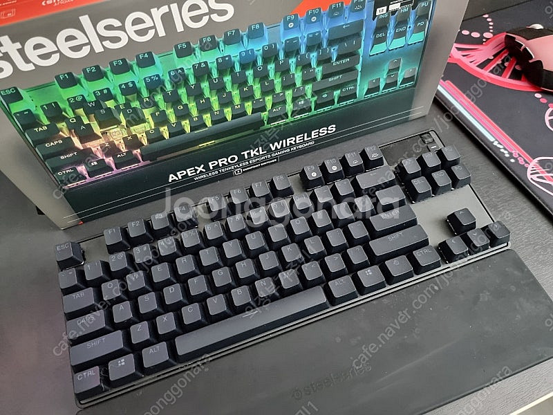 apex pro tkl 2023 무선 판매합니다.--1