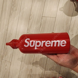 Supreme Sigg Traveller 0.6L Water Bottle