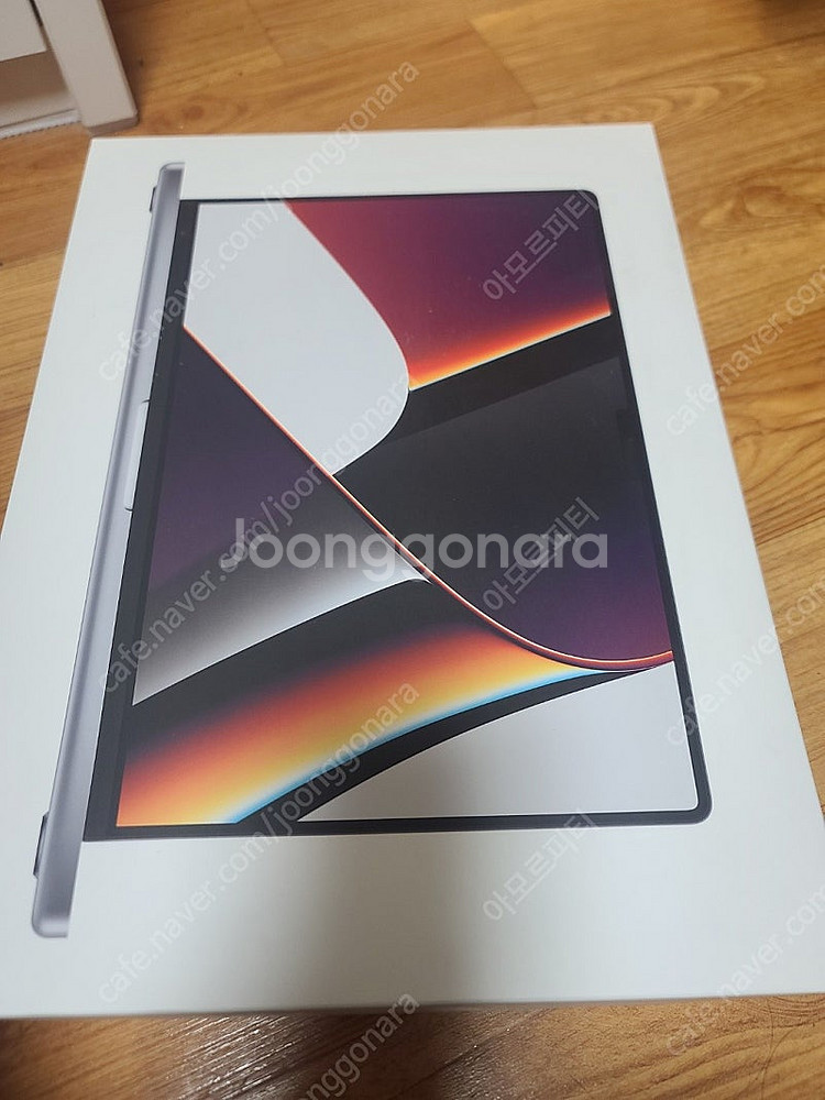 맥북프로 16인치 그레이 m1 max 10코어, GPU...--1