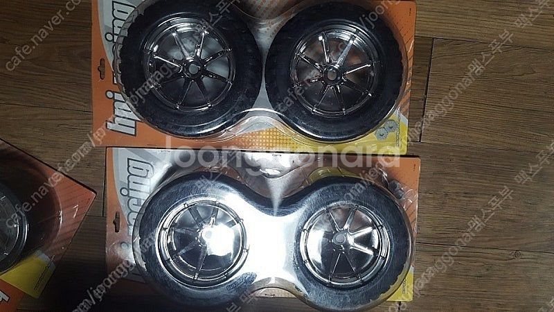 새제품 HPI- RC 타이어 팝니다--1