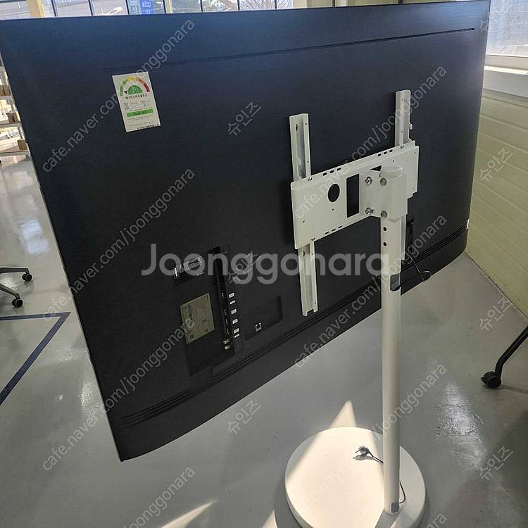 삼성 65인치 TV / 2023 LED--1