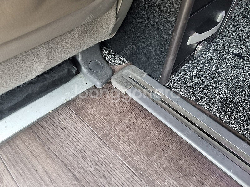 그랜드카니발 2열 레일 연장 해드립니다--0