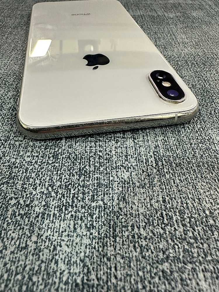 (A급) 아이폰XS MAX 256G 실버 배터리81% 깨끗한폰 35만원 판매해요--5