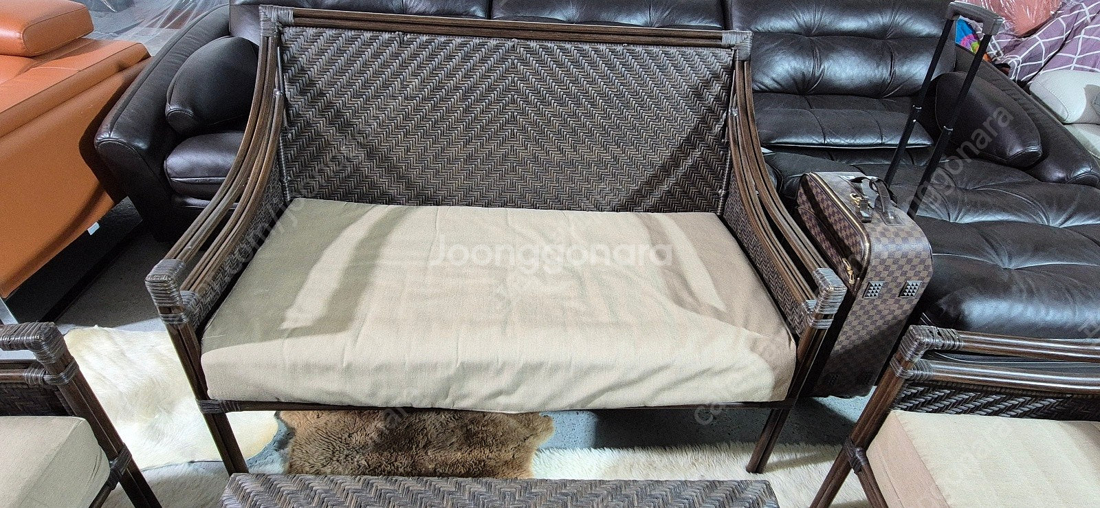 *판매* 라탄 야외용 2인+1인+1인+테이블 풀세트 소파48만원서울 경기 (근거리) 무료배송 그 외 배송 가능...--5