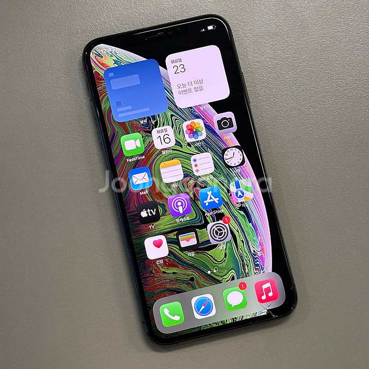 아이폰XS맥스 스페이스그레이 64용량 무잔상 배터리95% 가성비 꿀매물 18만 판매합니다--0