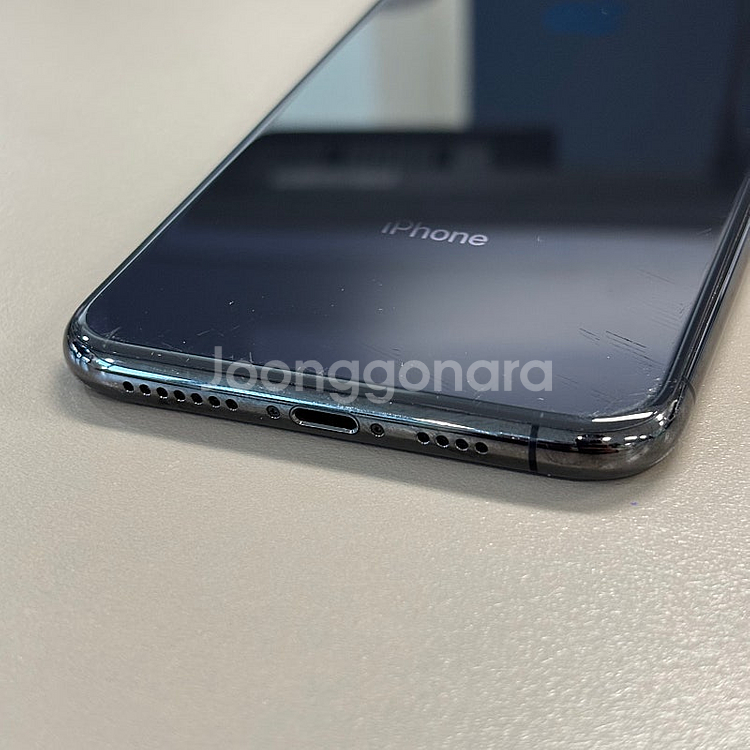 아이폰XS맥스 스페이스그레이 64용량 무잔상 배터리95% 가성비 꿀매물 18만 판매합니다--2