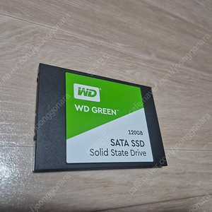 WD ssd 2.5 sata 120GB 판매합니다.