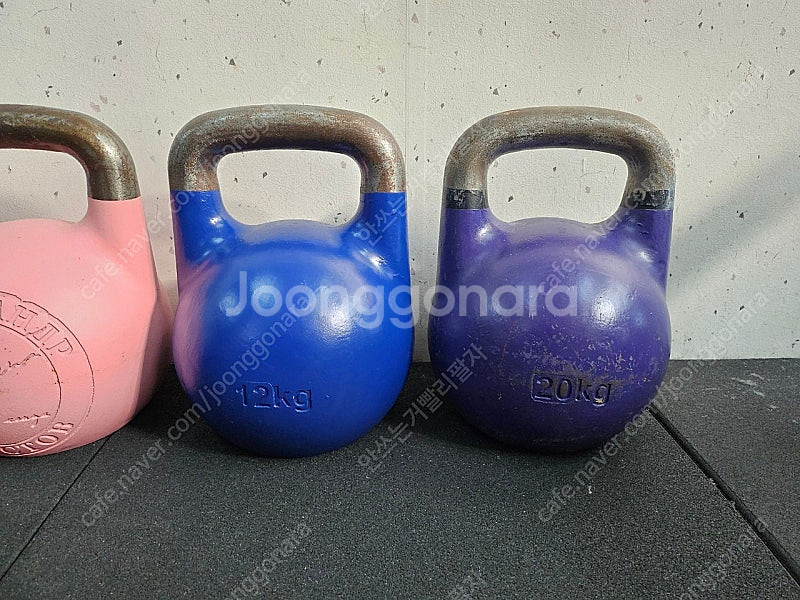 크세냐 컴피티션 케틀벨 12, 20kg 팔아요--1