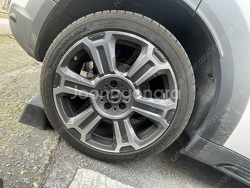 미쉐린타이어 ps4 225/45r19--2