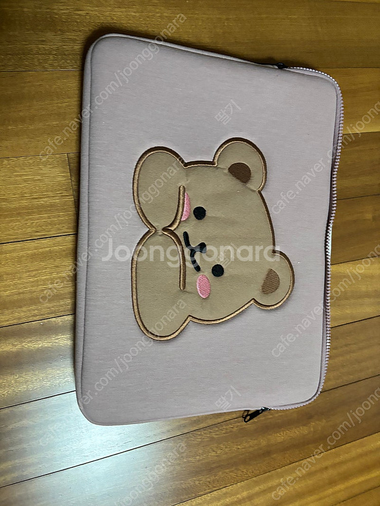 갸우뚱곰돌이 15인치 노트북 파우치--1