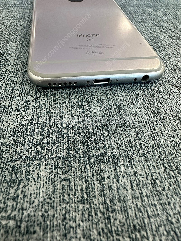 아이폰6S 64G 스페이스그레이 상태좋은 단말기 10만...--6