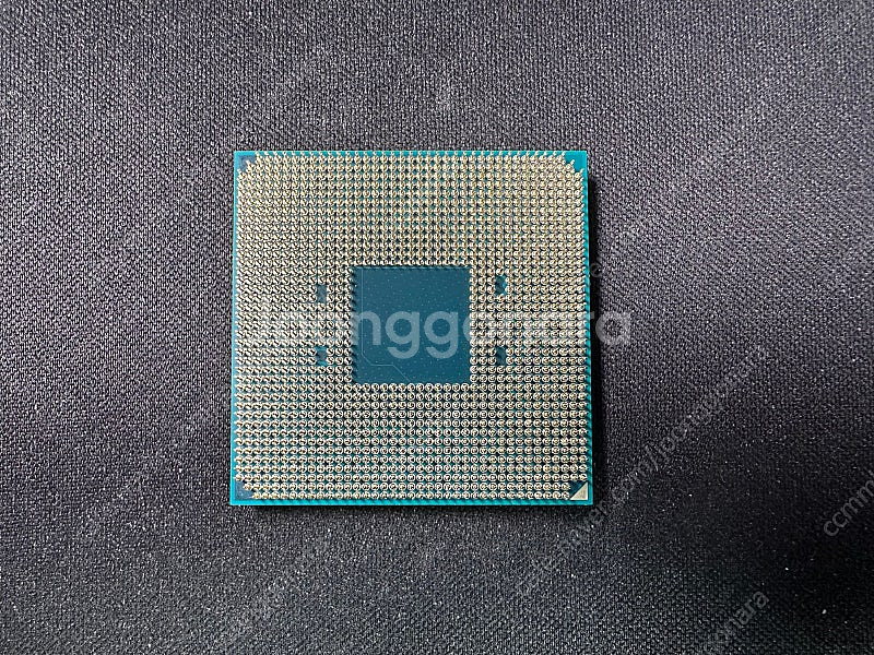 [개인] AMD 라이젠 서밋 릿지 1800X CPU 판매합니다.--1