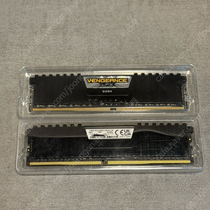 커세어 DDR4 3600Mhz CL18-22-22-42 16Gb*2ea