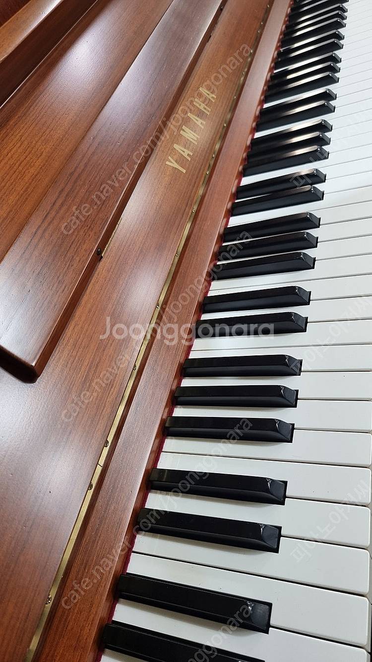 (판매)명품 야마하피아노 U-7 월낫 프리미엄피아노--4