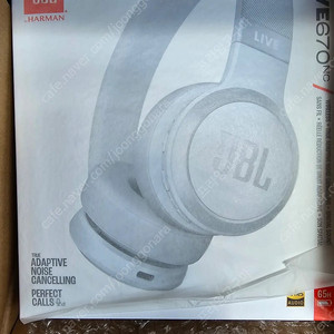 JBL LIVE 670NC 화이트 헤드폰 새상품 팝니다