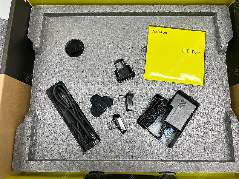 ableton push2 + 정품 덱세이버 케이스 + ...--2
