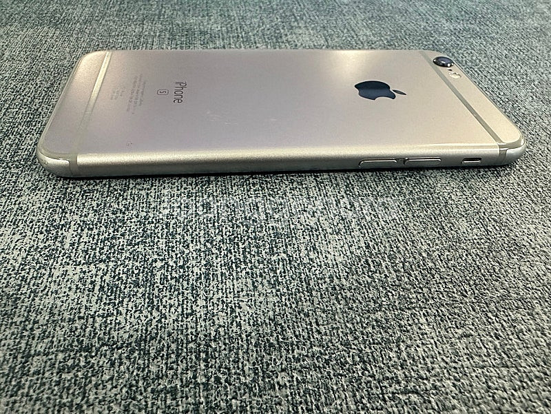 아이폰6S 64G 스페이스그레이 상태좋은 단말기 10만...--4